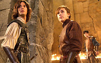 with william moseley and skandar keynes