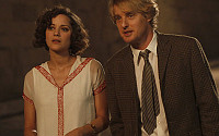 Midnight in Paris