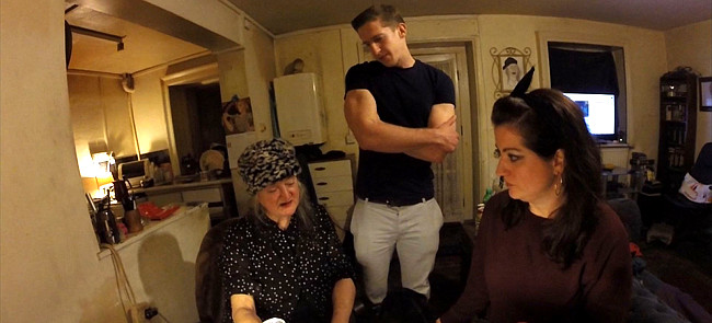 helen, elliot and lisa