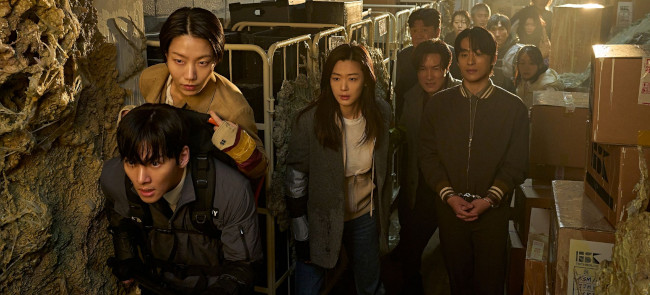 Koo captured by survivors